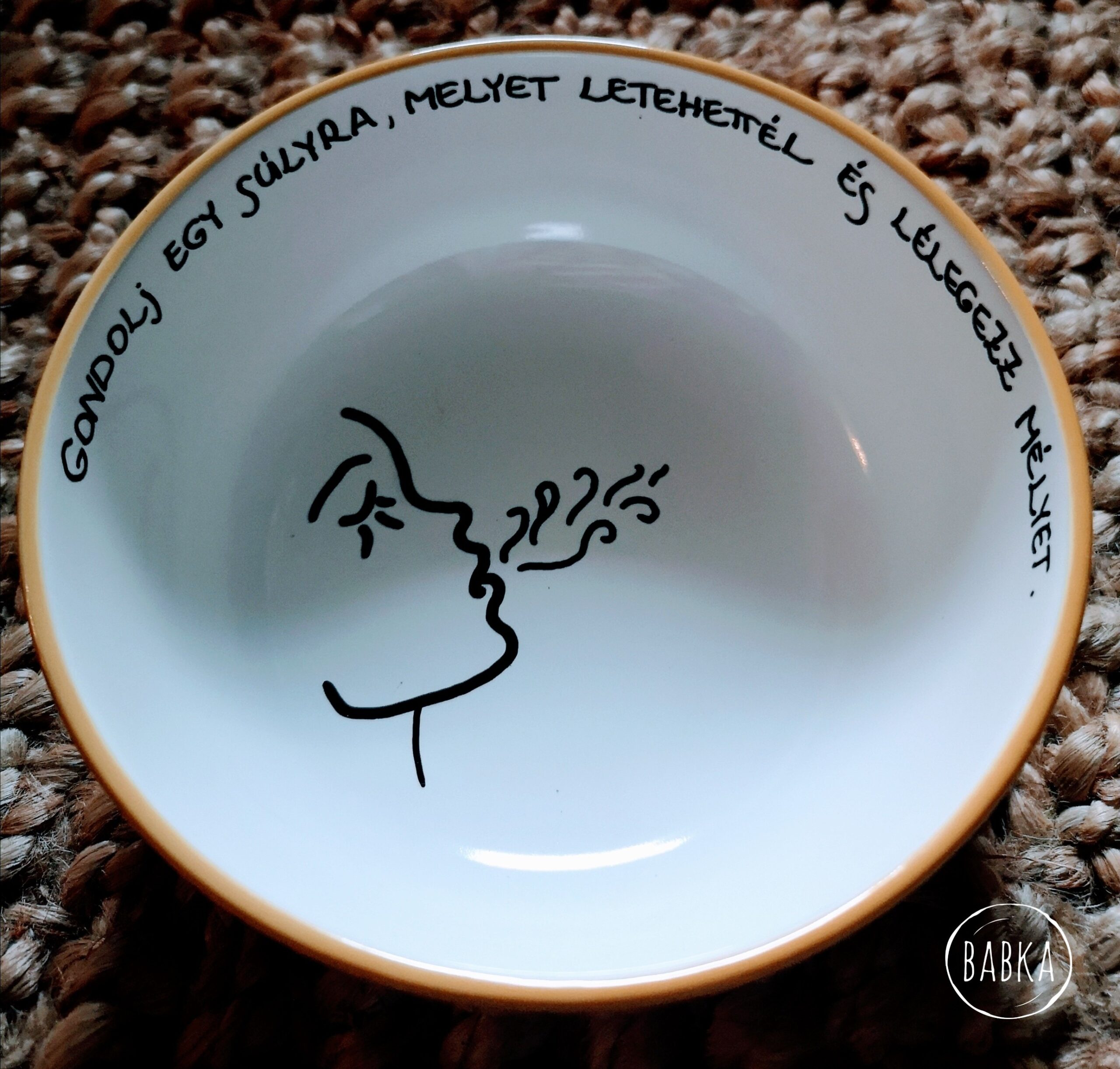 Picsart_22-03-05_10-40-16-585_2