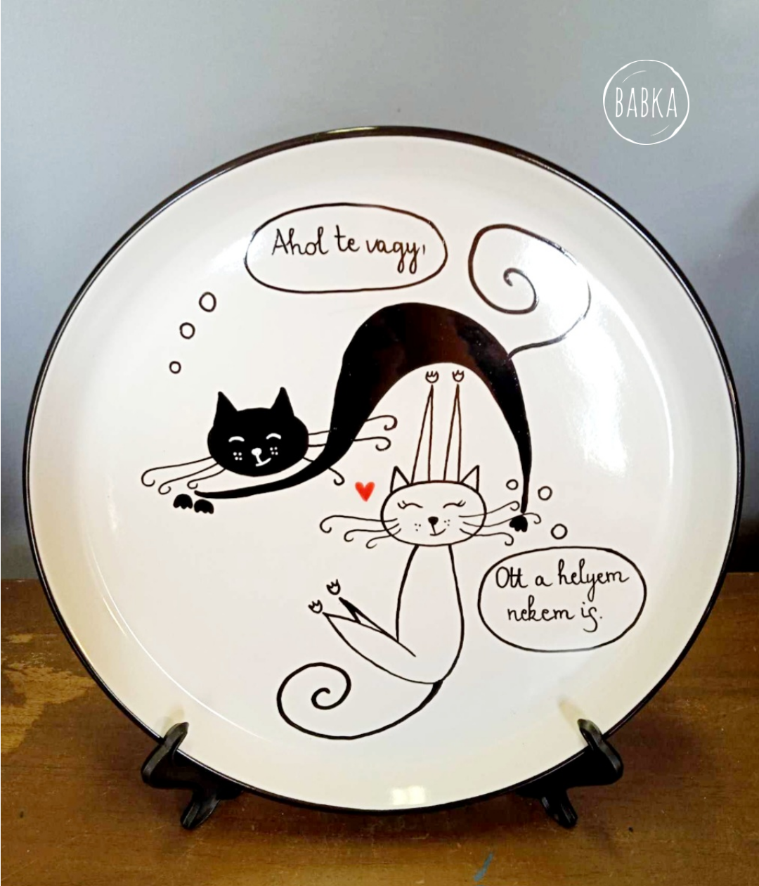 cica tányér